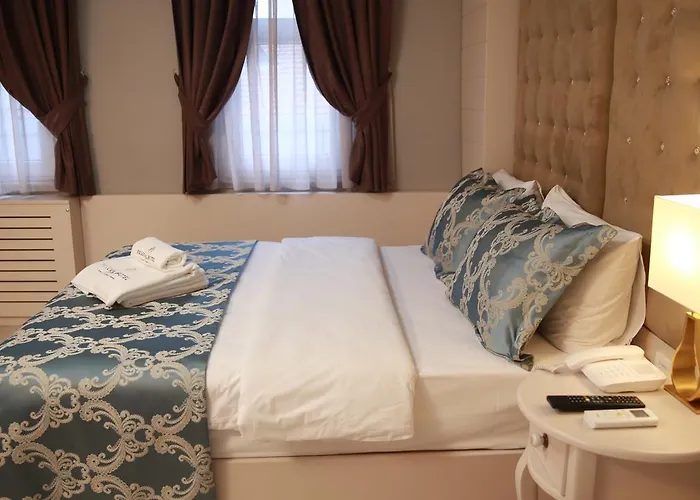 Pelican House Hotel Istanbul
