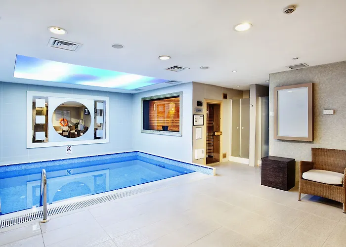 Best Western Eresin Hotels Taxim Estambul Con una Pista de Golf
